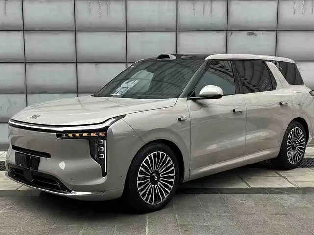 IM Motors IM LS8 2026 Model Base Version 5-seater Long Range Edition