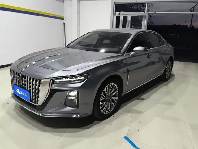 Hongqi H5 2023 2.0T Auto Smart Connect Flag Comfort