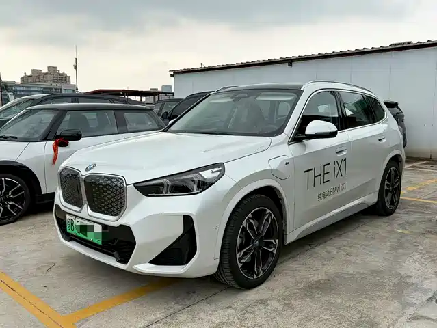BMW iX1 2023 xDrive30L M Sport Package