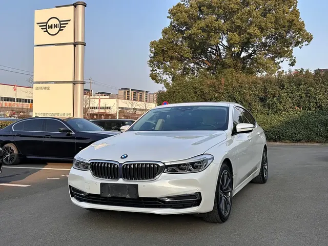 BMW 6 Series GT 2020 630i Luxury Design Package