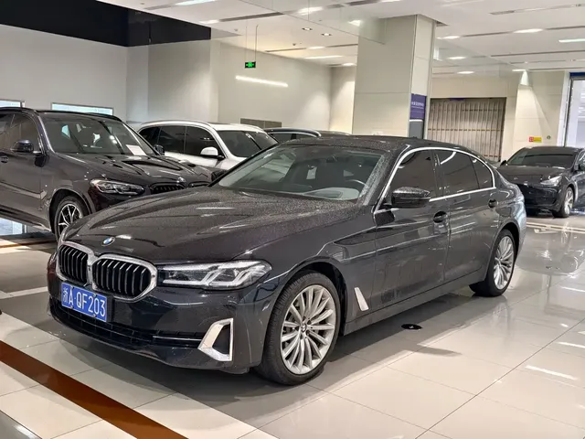 BMW 5 Series 2023 Facelift 530Li Premium Luxury Package