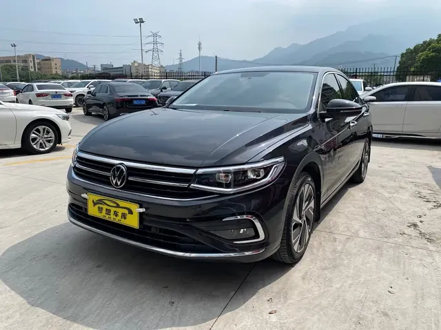 Volkswagen Bora 2023 200TSI DSG Smart Edition