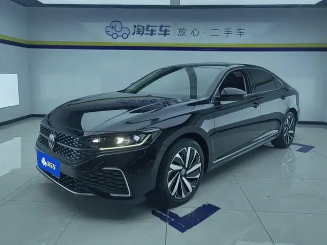 Volkswagen Passat 2023 Facelift 330TSI Starlight Elite Edition