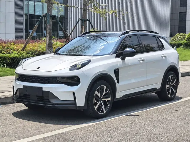 Lynk & Co 01 EM-P 2021 1.5TD PHEV Halo