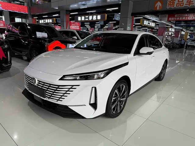 Changan Eado 2025 Blue Whale 1.5T 500Bar Premium