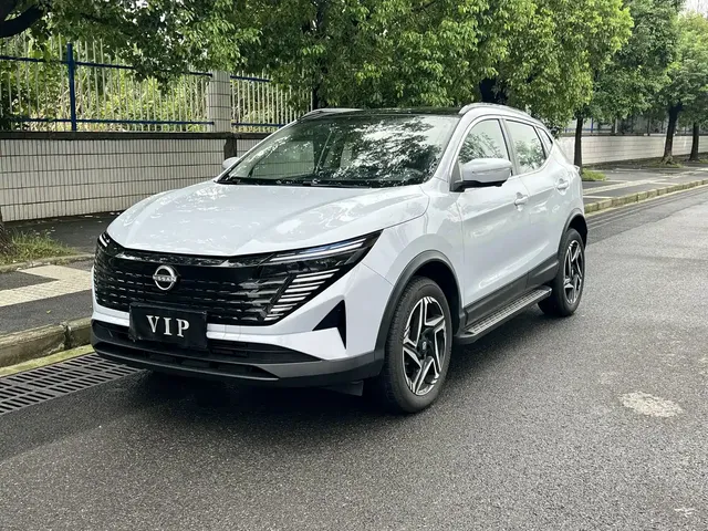 Nissan Qashqai 2025 Honor 2.0L CVT XV+ Leading Edition