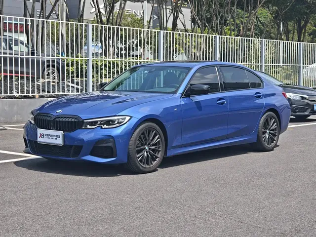 BMW 3 Series 2020 325Li M Sport Black Night Package