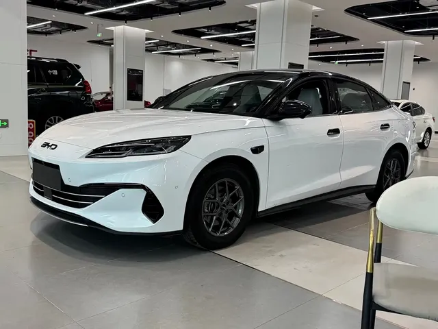 BYD Seal 06 New Energy 2025 DM-i Smart Drive 80KM Luxury