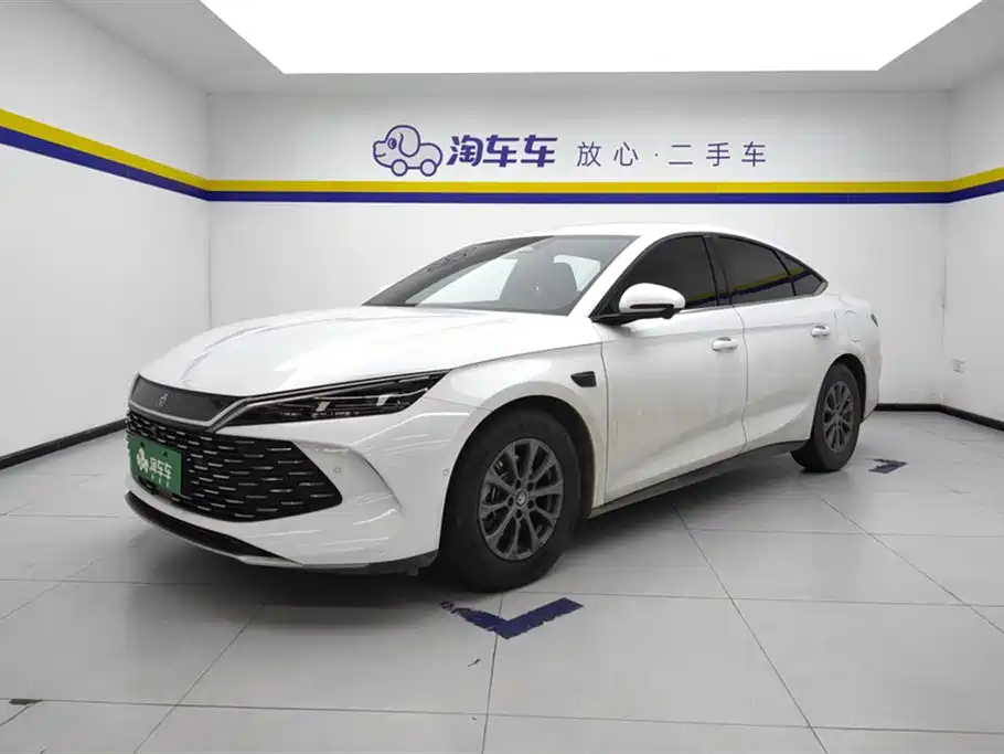 BYD Qin L 2025 DM-i Smart Drive Edition 80KM Leading