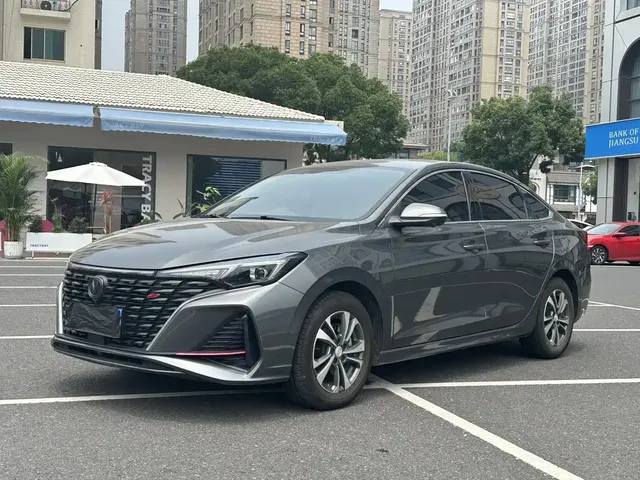 Changan Eado 2023 Enjoy Edition PLUS Blue Whale NE 1.4T GDI DCT Premium Edition