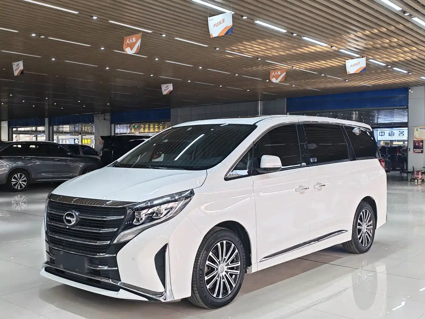 GAC Trumpchi M8 2021 Leading Show Series 390T Prestige Edition