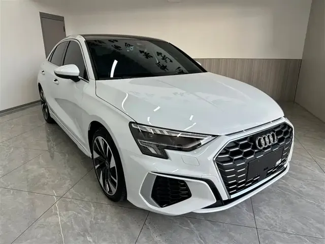 Audi A3 2023 Sportback 35 TFSI Fashion Sport