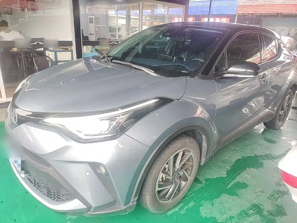 Toyota C-HR 2023 Model 2.0L Luxury Edition