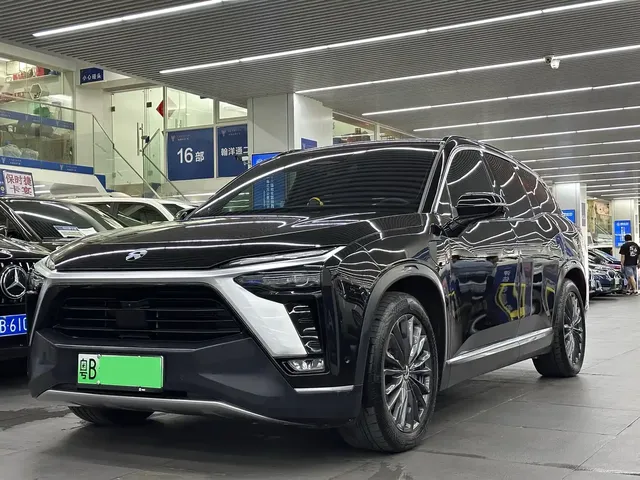 NIO ES8 2022 Model 100kWh 6-Seater