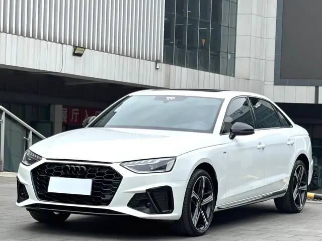 Audi A4L 2024 40 TFSI Luxury Dynamic