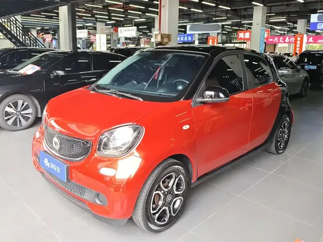smart forfour 2018 0.9T 66kW Pioneer Edition