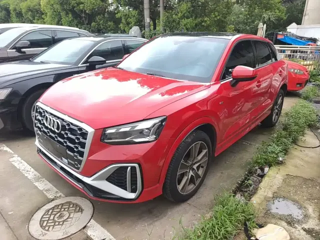 Audi Q2L 2022 35 TFSI Fashion Dynamic