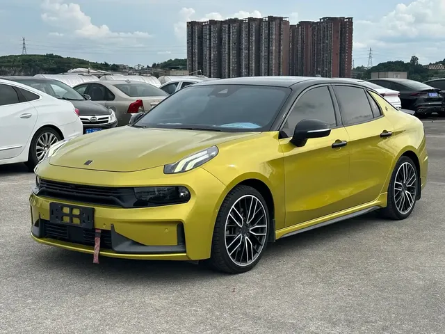 Lynk & Co 03 2020 03+ 2.0TD Auto Wind Master Edition