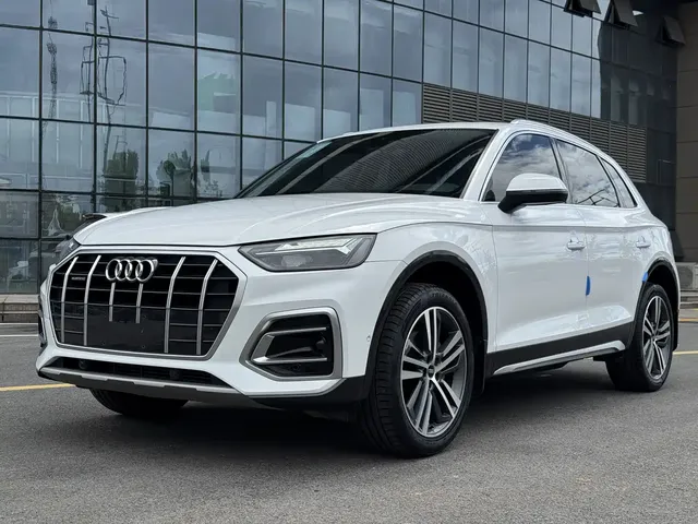 Audi Q5L 2022 Facelift 40T Luxury Elegance