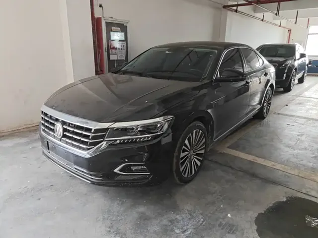 Volkswagen Passat 2020 330TSI Luxury Edition China VI