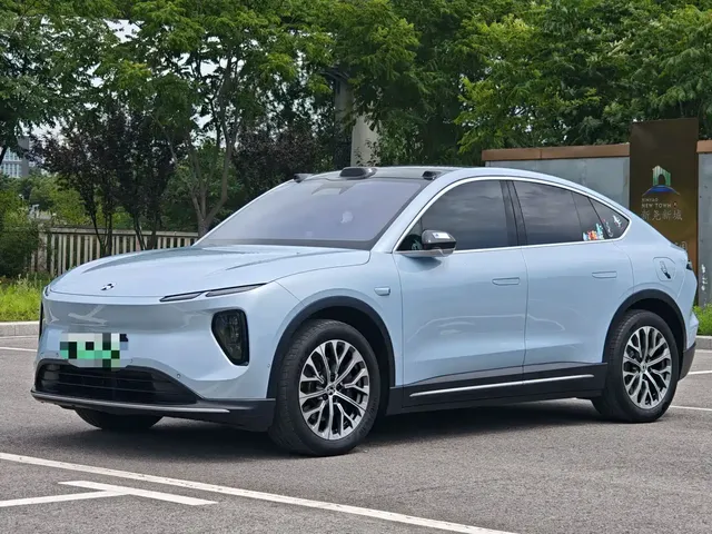 NIO EC6 2024 75kWh