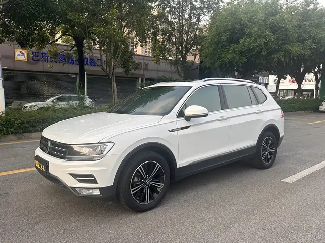 Volkswagen Tiguan L 2021 330TSI Automatic 2WD Smart