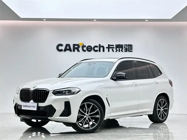 BMW X3 2023 xDrive30i Leading M Night Package