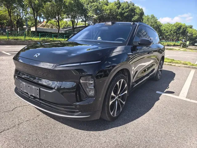 NIO ES8 2023 100kWh Signature Edition