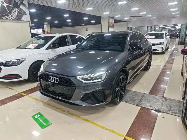 Audi A4L 2024 40 TFSI Luxury Dynamic