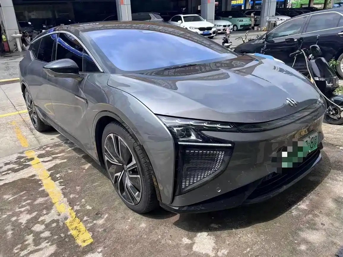HiPhi X 2021 Luxury Edition 6-Seater