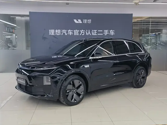 Li Auto L6 2025 Pro Smart Renewal Edition