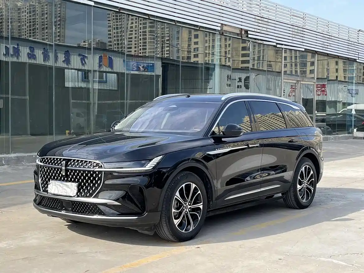 Lincoln Nautilus 2023 2.0T 4WD Prestige Edition