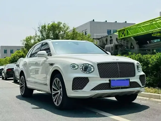 Bentley Bentayga 2022 4.0T V8