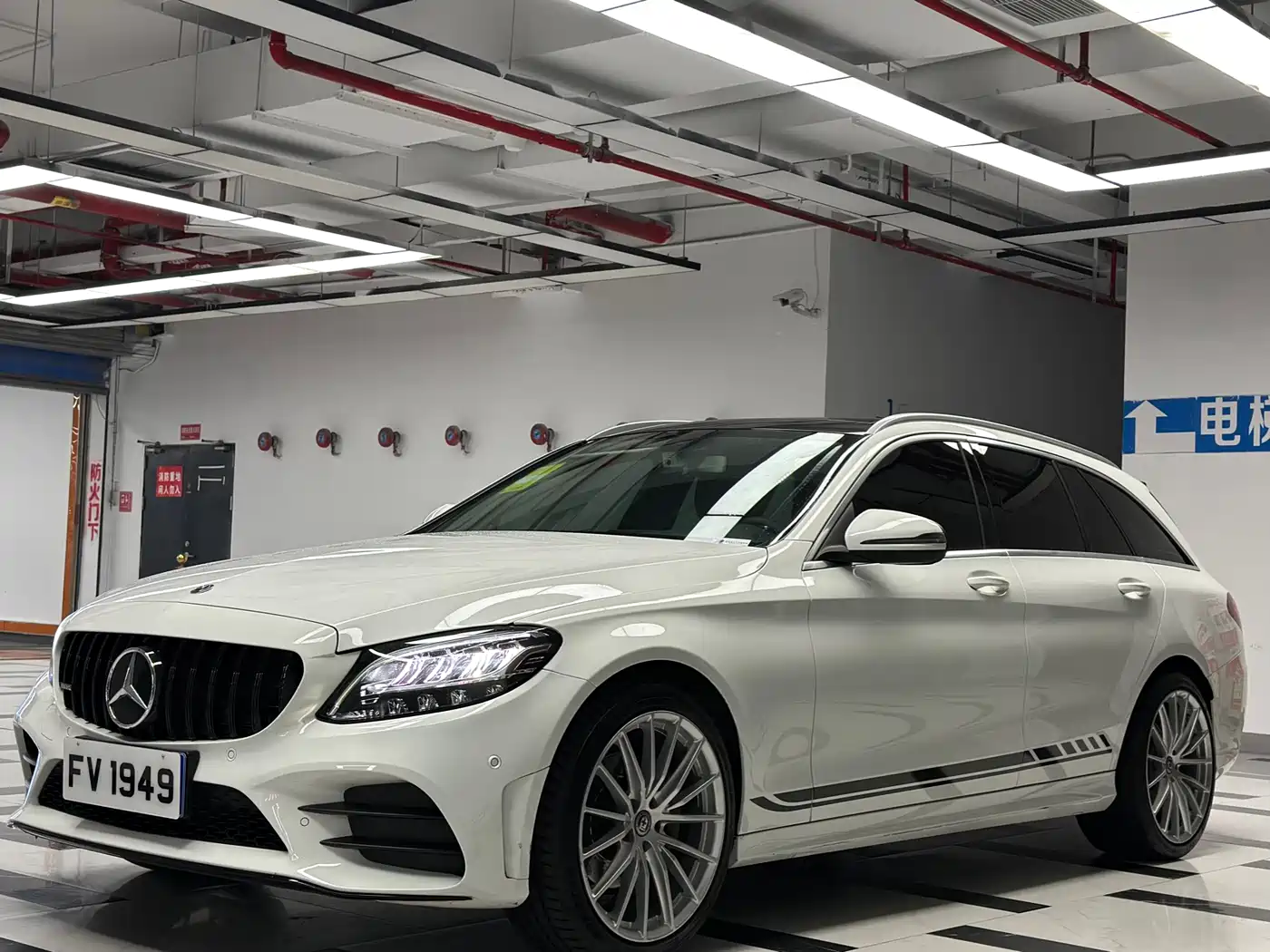 Mercedes-Benz C-Class (Import) 2020 Model C 260 Estate