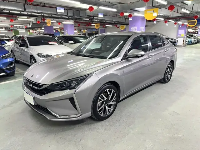 Dongfeng Aeolus Yixuan 2021 230T Automatic Shadow Chaser Knight Edition