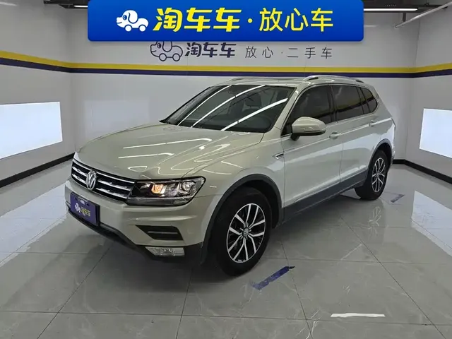 Volkswagen Tiguan L 2018 Facelift 330TSI Automatic 2WD Luxury Edition