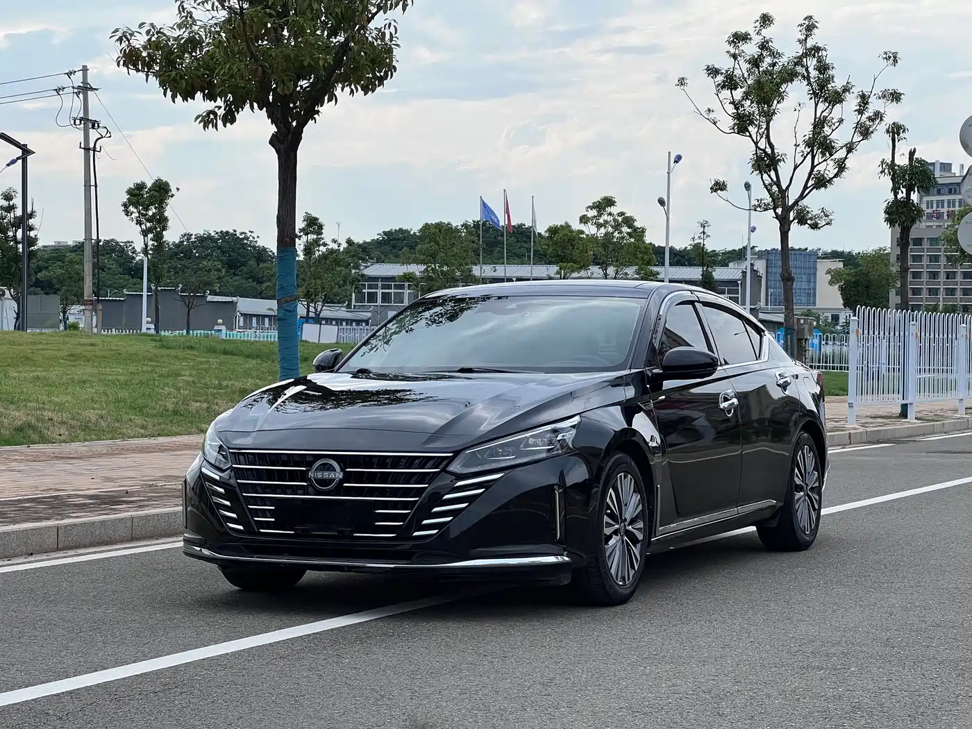 Nissan Teana 2022 2.0L XL-Upr Premium Edition