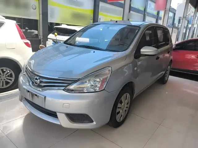 Nissan Livina 2015 1.6XE CVT Comfort Edition