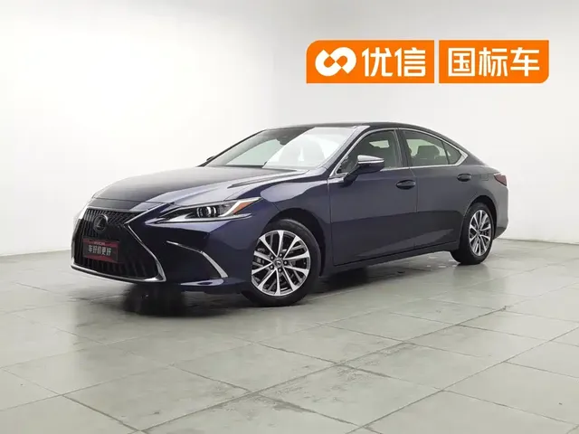 Lexus ES 2021 200 Excellence Edition