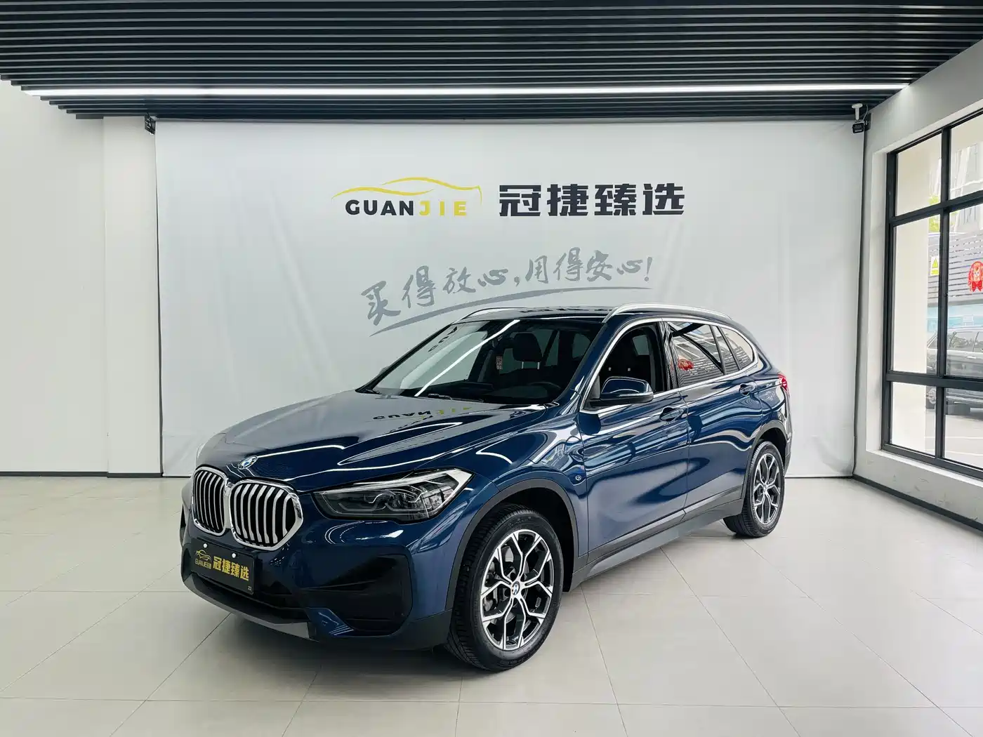 BMW X1 2022 sDrive25Li Leading