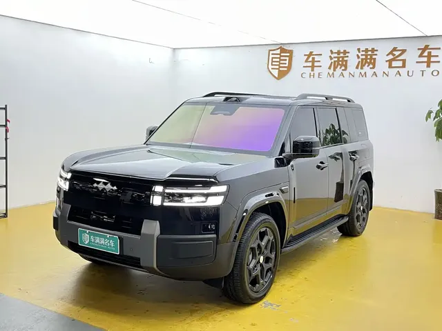 Fang Cheng Bao Titanium 7 2025 AWD Base Model