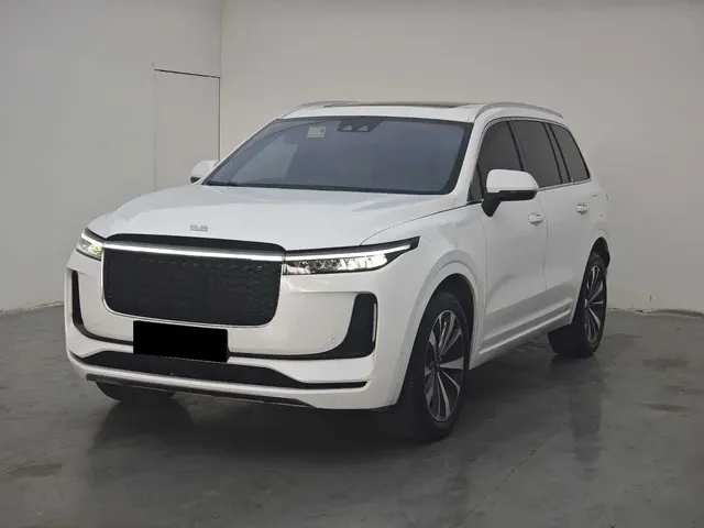 Li Auto Li ONE 2020 Extended Range 6-seater