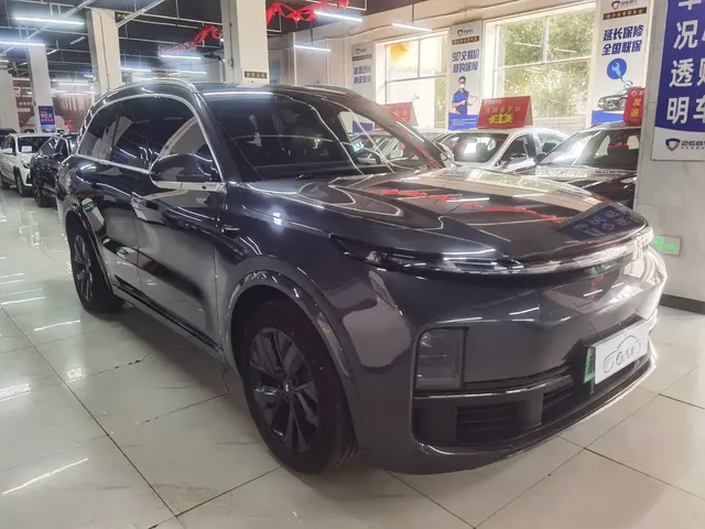 Li Auto Li L8 2023 Pro