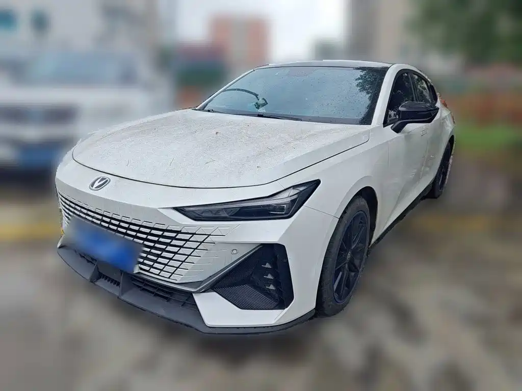 Changan UNI-V 2022 1.5T Premium Model