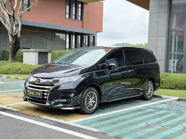 Honda Odyssey 2021 2.0L Sharp Comfort Edition