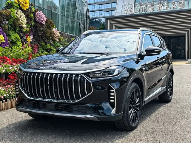 Jetour X70 PLUS 2023 1.6T DCT Champion 5-seater