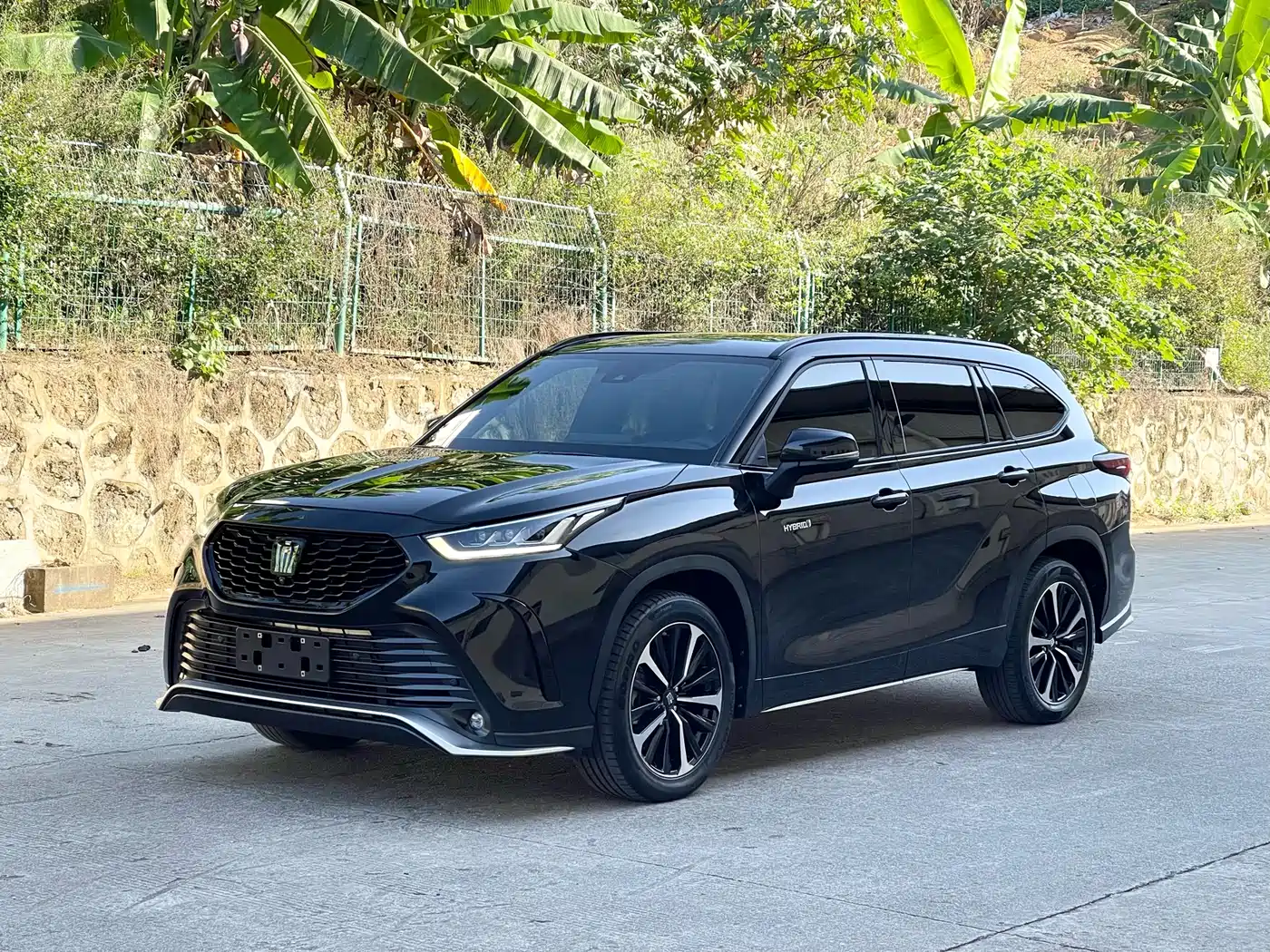 Toyota Crown Kluger 2022 2.5L HEV 4WD Premium Edition