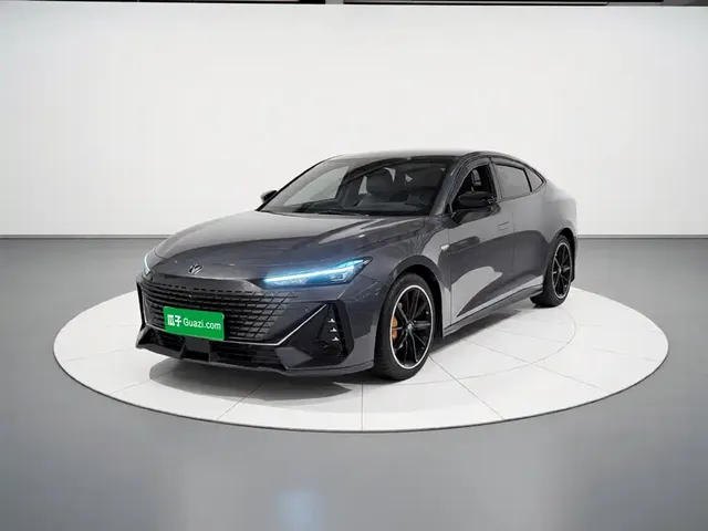 Changan UNI-V 2022 1.5T Premium Model