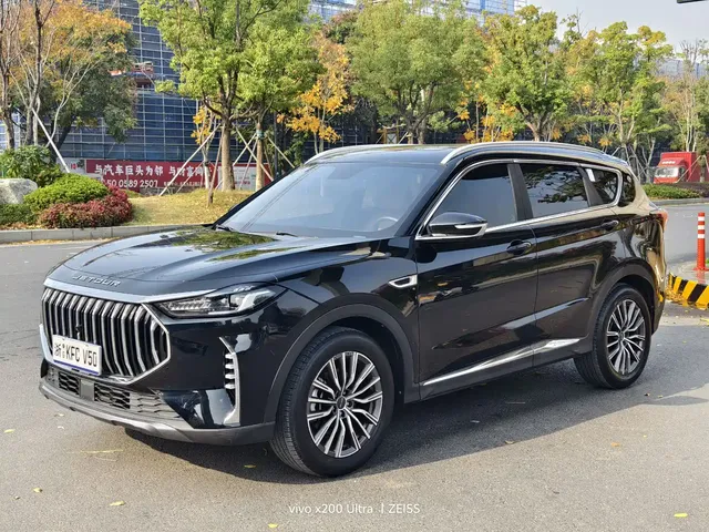 Jetour X70 PLUS 2023 1.5T DCT Warrior PLUS 7-seater