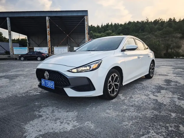 MG 5 2023 180DVVT CVT Style Edition